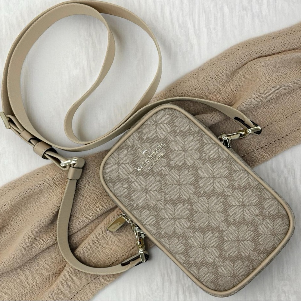 ⭐️⭐️SOLD⭐️⭐️  Kate Spade Spade Flower PVC Zip Phone Crossbody – Dark Beige